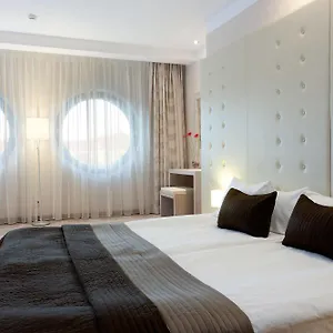 Swing Hotel